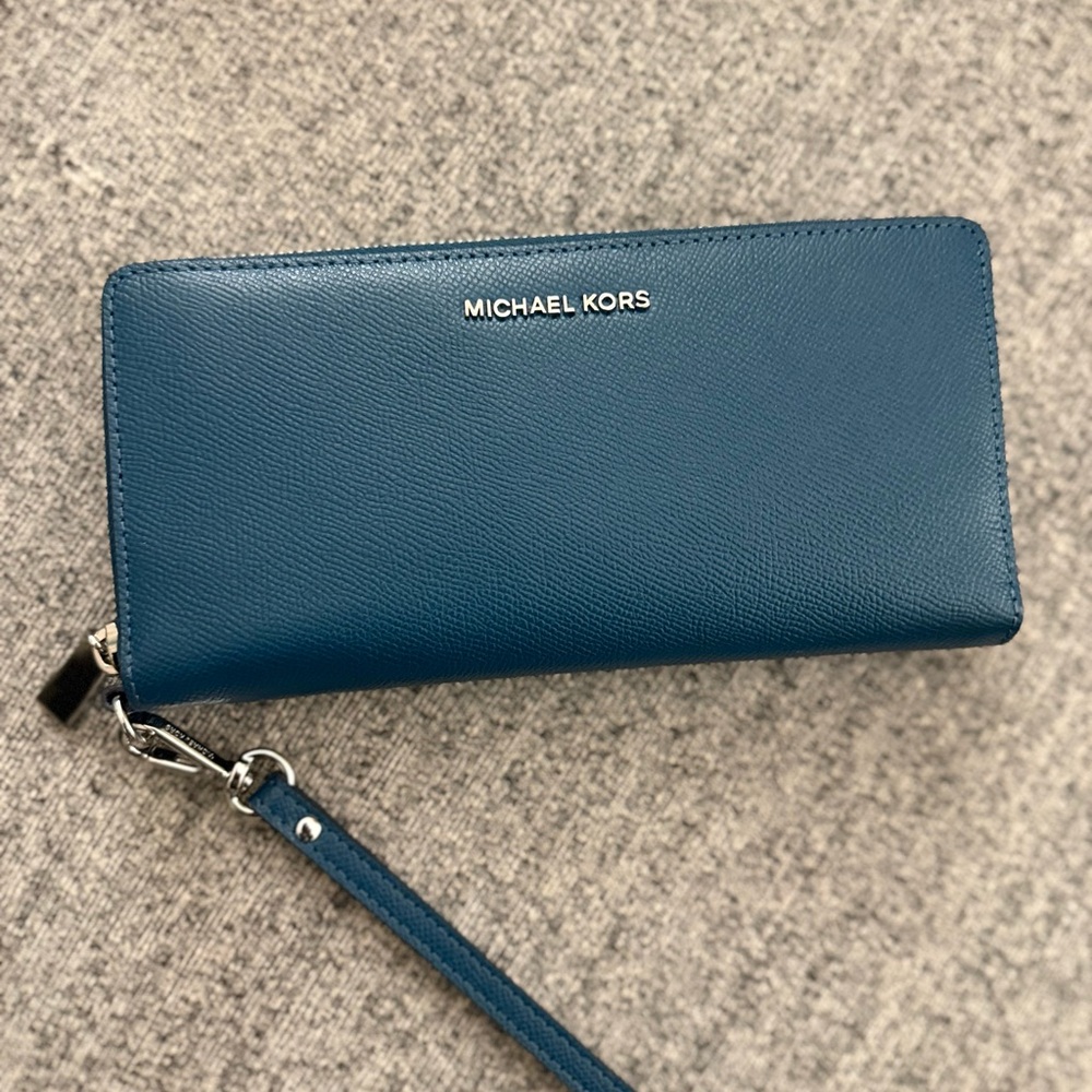 Michael Kors Teal Wallet with Wristlet